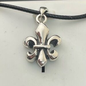 Sterling silver fleur de lis necklace